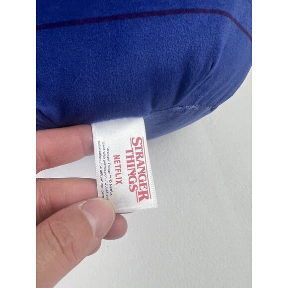 Squishmallows Stranger Things Scoops Ahoy USS Butterscotch 10 Inch‎ New - Picture 3 of 4